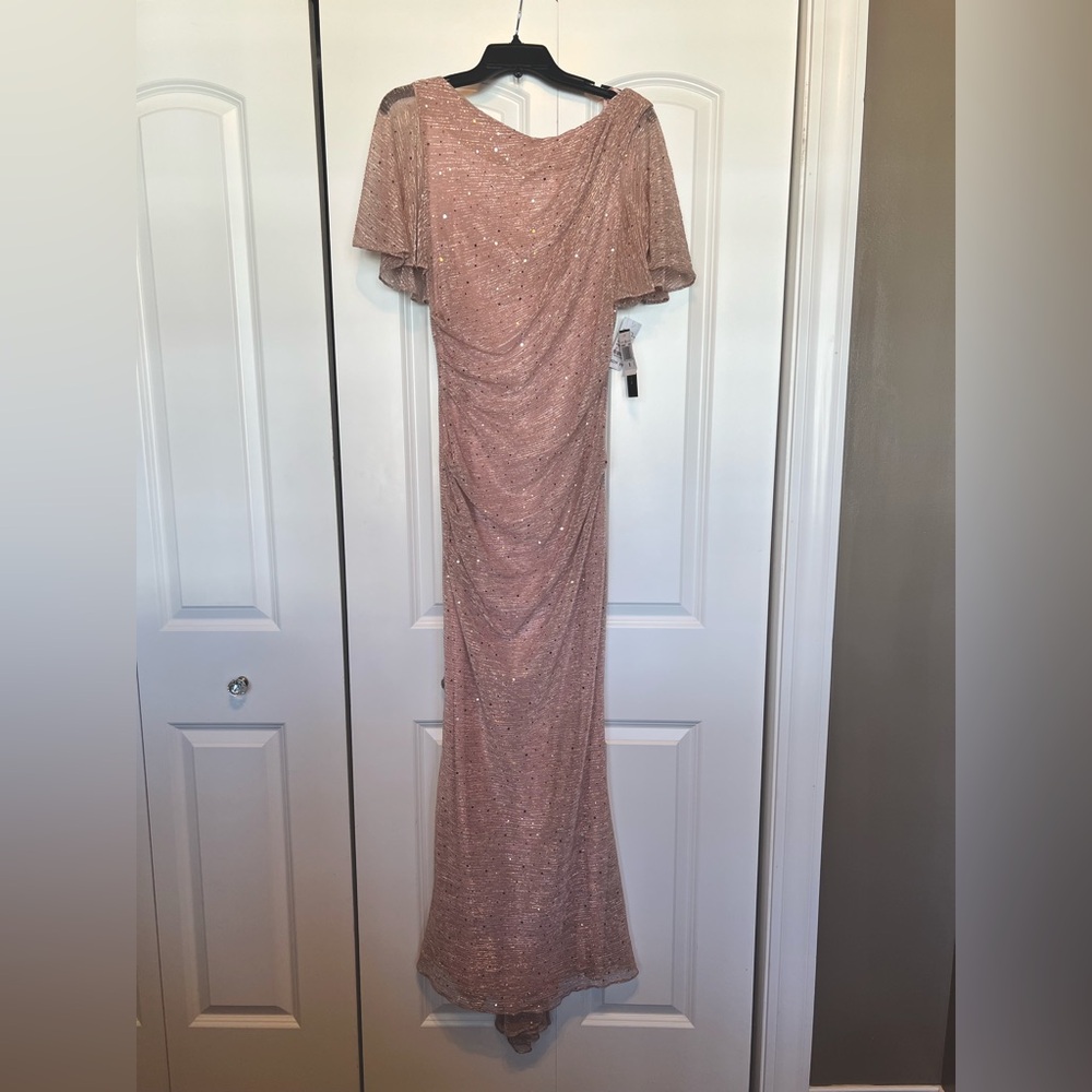 Betsy and Adam, mother of the bride pink dress metallic size 8